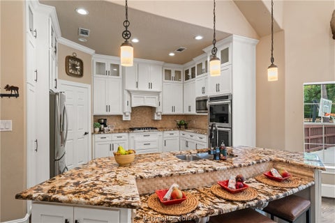 Tiny photo for 32660 Willow Bend Road, Waller, TX 77484 (MLS # 26011686)