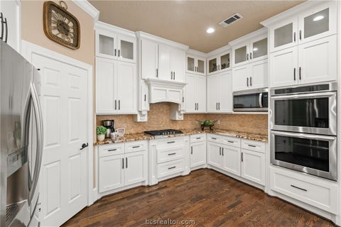 Tiny photo for 32660 Willow Bend Road, Waller, TX 77484 (MLS # 26011686)