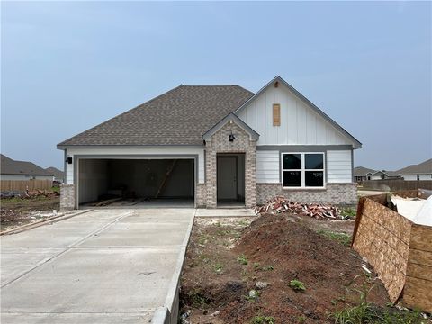 Photo of 425 Combine Road, Snook, TX 77878 (MLS # 26005932)