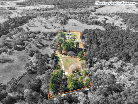 Tiny photo for 10713 County Road 446, Navasota, TX 77868 (MLS # 26000097)