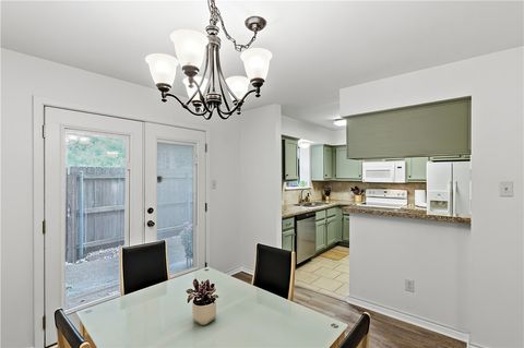 Tiny photo for 1904 Dartmouth Street #Q4, College Station, TX 77840 (MLS # 26004419)