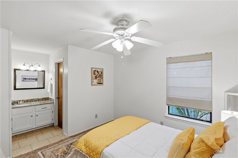 Tiny photo for 1904 Dartmouth Street #Q4, College Station, TX 77840 (MLS # 26004419)