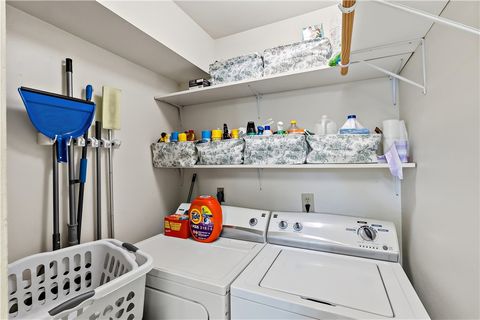 Tiny photo for 1904 Dartmouth Street #Q4, College Station, TX 77840 (MLS # 26004419)