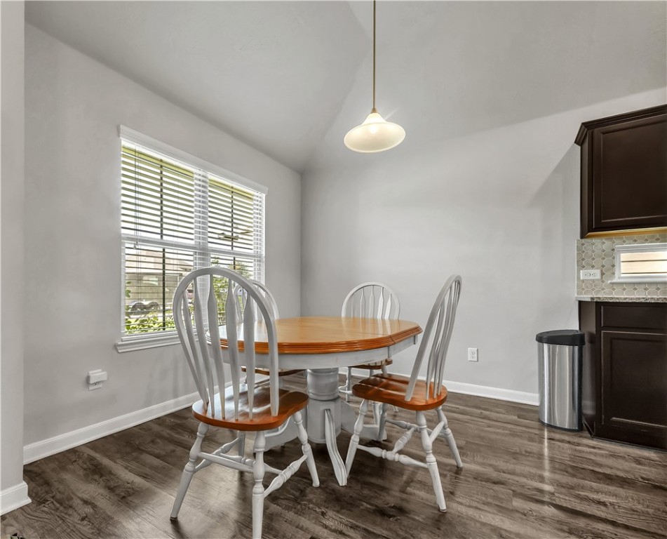 Bryan, Texas 77807, United States, 3 Bedrooms Bedrooms, ,2 BathroomsBathrooms,Residential,Active,189546