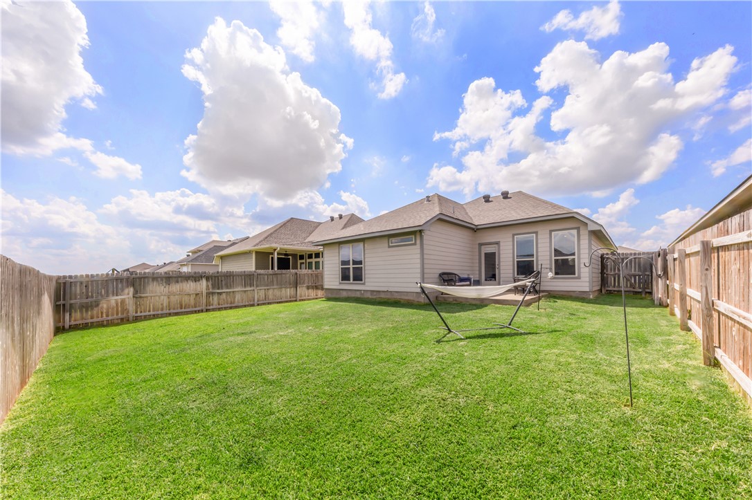 Bryan, Texas 77807, United States, 3 Bedrooms Bedrooms, ,2 BathroomsBathrooms,Residential,Active,189546