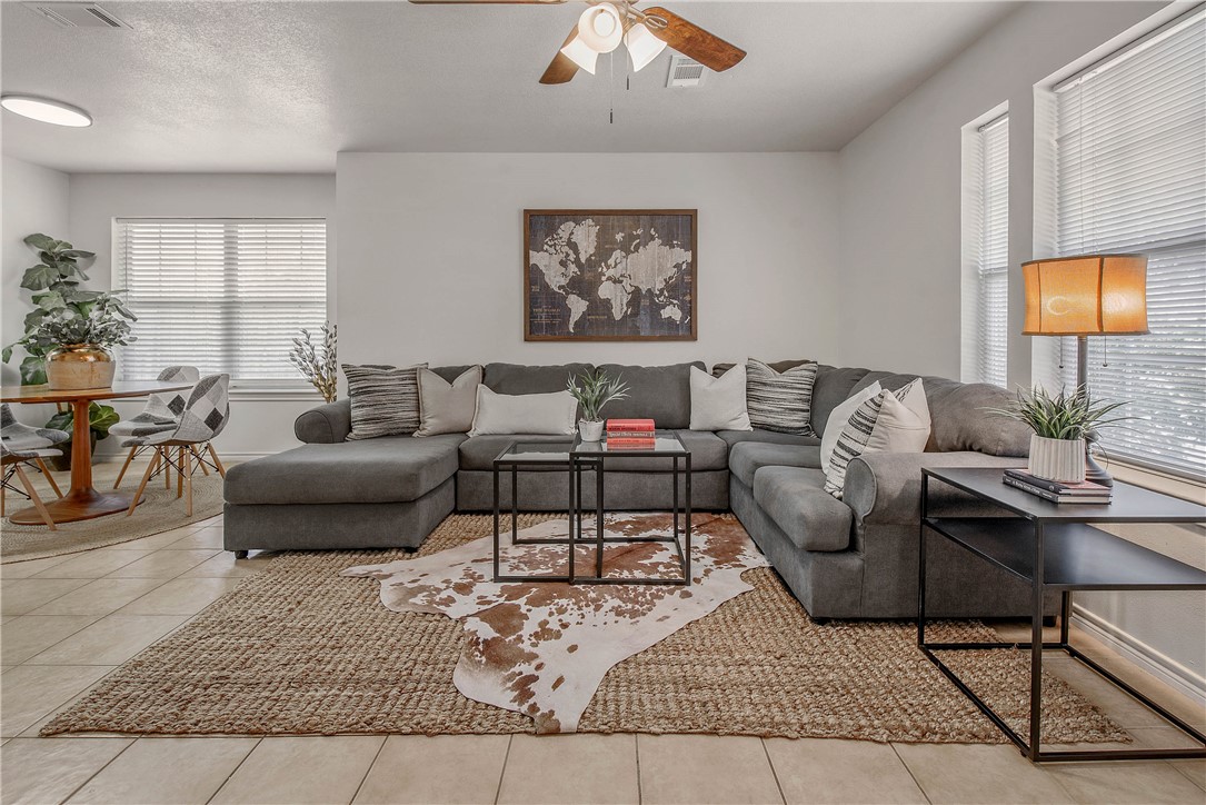 1128-1136 Gridiron Drive
