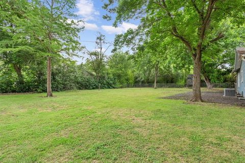 Tiny photo for 802 Ave A, Other, TX 76689 (MLS # 26006269)