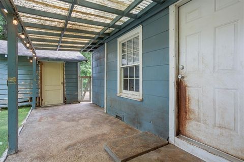 Tiny photo for 802 Ave A, Other, TX 76689 (MLS # 26006269)