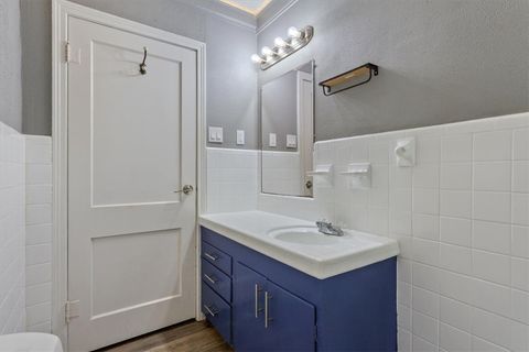 Tiny photo for 802 Ave A, Other, TX 76689 (MLS # 26006269)