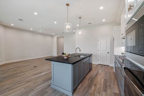 Tiny photo for 4103 Pennie Way, Bryan, TX 77802 (MLS # 26004258)