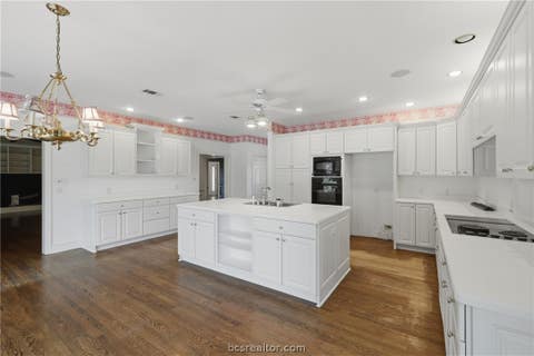 Tiny photo for 13350 Hopes Creek Road, College Station, TX 77845 (MLS # 26006812)