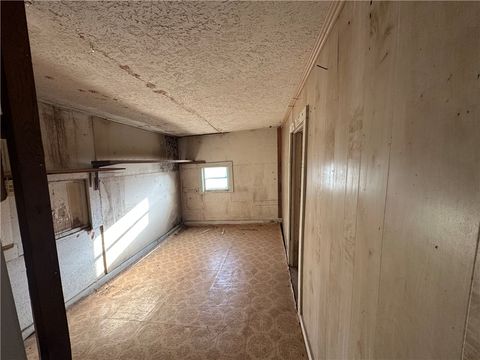 Tiny photo for 410 E 7th Street, Hearne, TX 77859 (MLS # 25009805)