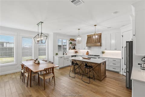 Tiny photo for 4330 Fox River Lane, Bryan, TX 77802 (MLS # 26006353)