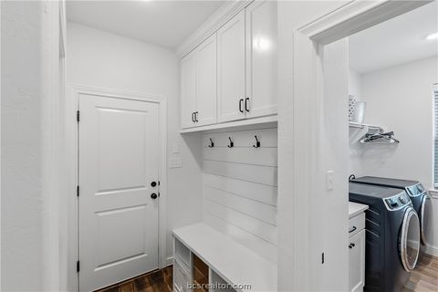 Tiny photo for 4330 Fox River Lane, Bryan, TX 77802 (MLS # 26006353)