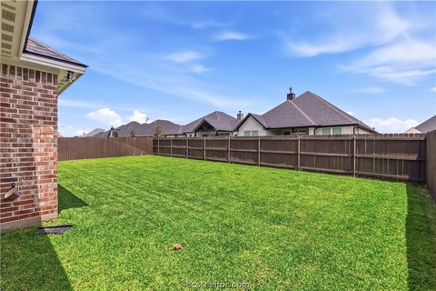 Tiny photo for 4330 Fox River Lane, Bryan, TX 77802 (MLS # 26006353)