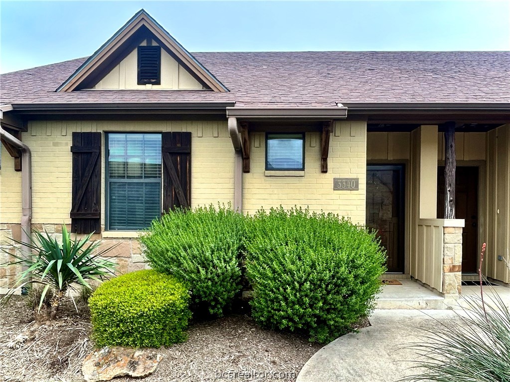 College Station, Texas 77845, United States, 3 Bedrooms Bedrooms, ,3 BathroomsBathrooms,Residential,Pending,60812