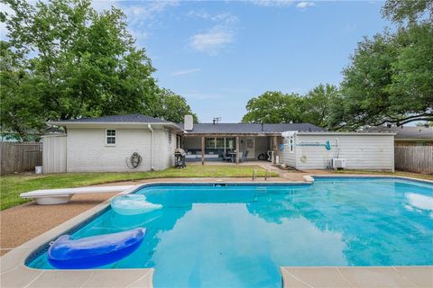 Tiny photo for 2802 Woodmeadow Drive, Bryan, TX 77802 (MLS # 26005656)
