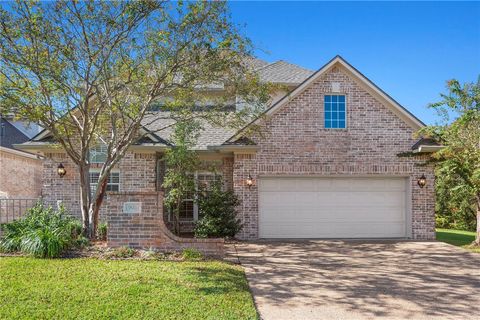 Photo of 902 Grand Oaks Circle, College Station, TX 77840 (MLS # 26005392)