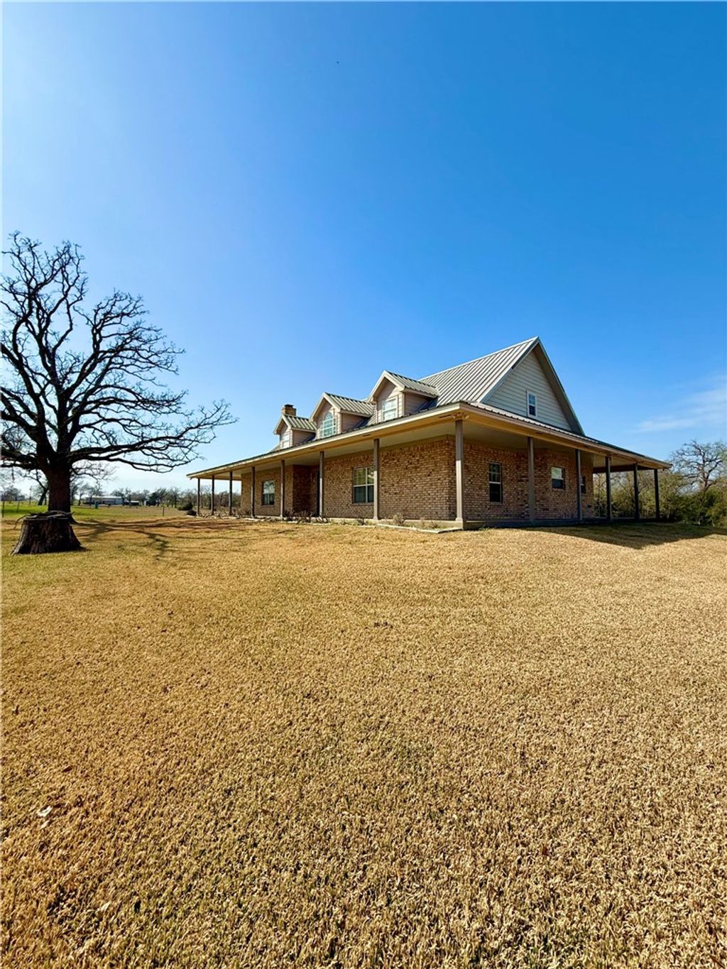 Photo of 2117 Fm 2289, Madisonville, TX 77864 (MLS # 26002522)