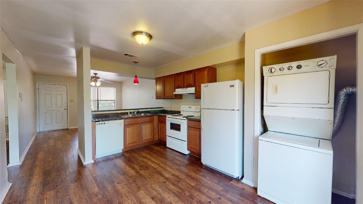 1216 & 1218 & 309 Manuel, Holik Drive A-D