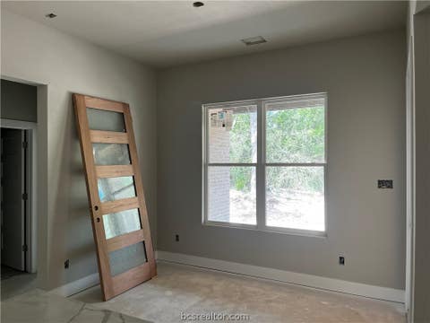 Tiny photo for 2008 Lola Lane, Bryan, TX 77807 (MLS # 26009058)