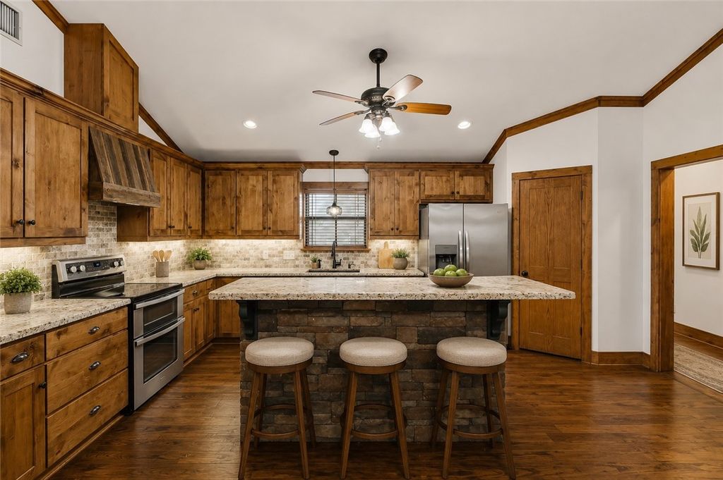 Photo of 6824 S Fm 2038, Bryan, TX 77808 (MLS # 26005715)