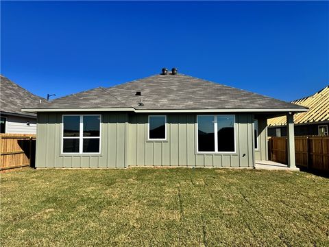 Tiny photo for 2409 Rooke Road, Bryan, TX 77807 (MLS # 25012832)