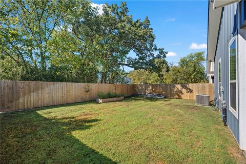 Tiny photo for 507 Walnut Street, Bryan, TX 77803 (MLS # 25011013)