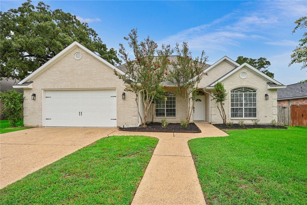 Photo of 204 Marta Street, College Station, TX 77845 (MLS # 26010998)