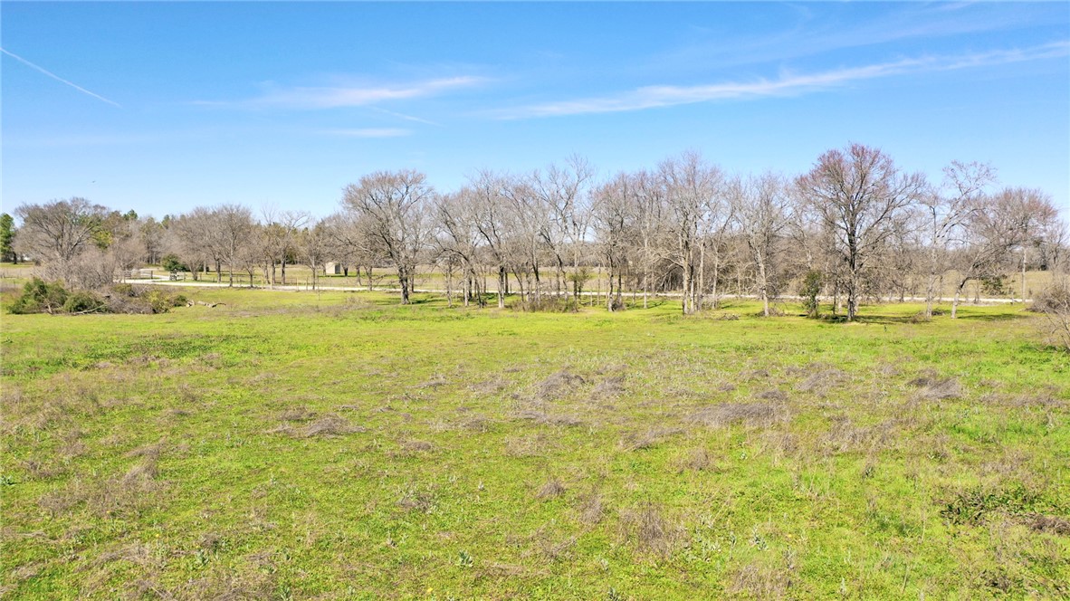 14 AC Halliday Lane