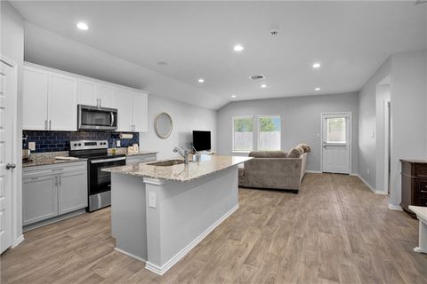 Tiny photo for 1147 Buffalograss Trail, Other, TX 77474 (MLS # 26000343)