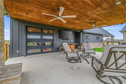 Tiny photo for 7532 Marys Way, Bryan, TX 77808 (MLS # 25012797)