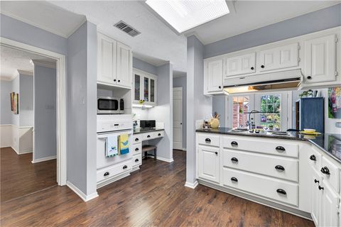 Tiny photo for 2911 Braeburn, Bryan, TX 77802 (MLS # 26006011)