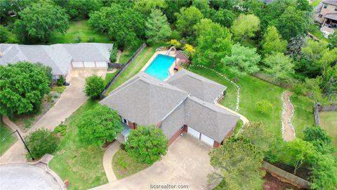 Tiny photo for 5108 Laurel Valley Court, College Station, TX 77845 (MLS # 26004848)