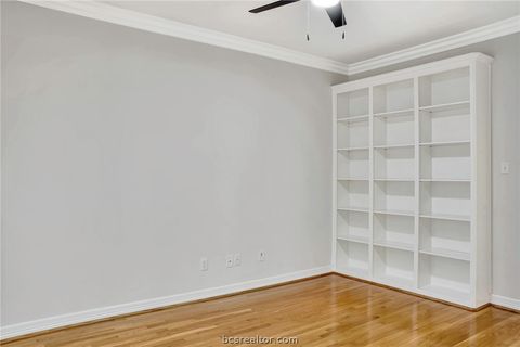 Tiny photo for 5108 Laurel Valley Court, College Station, TX 77845 (MLS # 26004848)