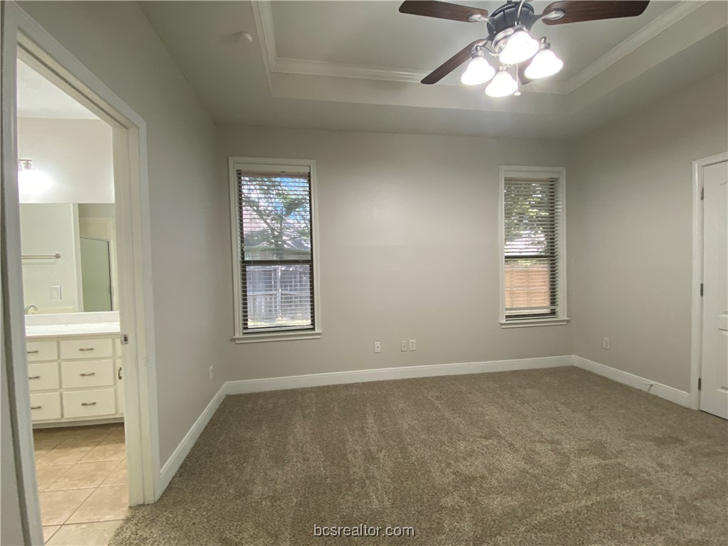 College Station, Texas 77845, United States, 4 Bedrooms Bedrooms, ,2 BathroomsBathrooms,Residential,Pending,48224