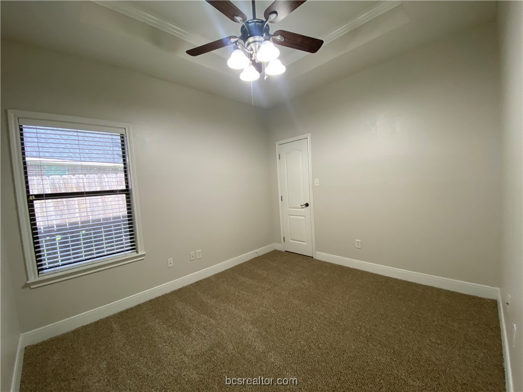 College Station, Texas 77845, United States, 4 Bedrooms Bedrooms, ,2 BathroomsBathrooms,Residential,Pending,48224