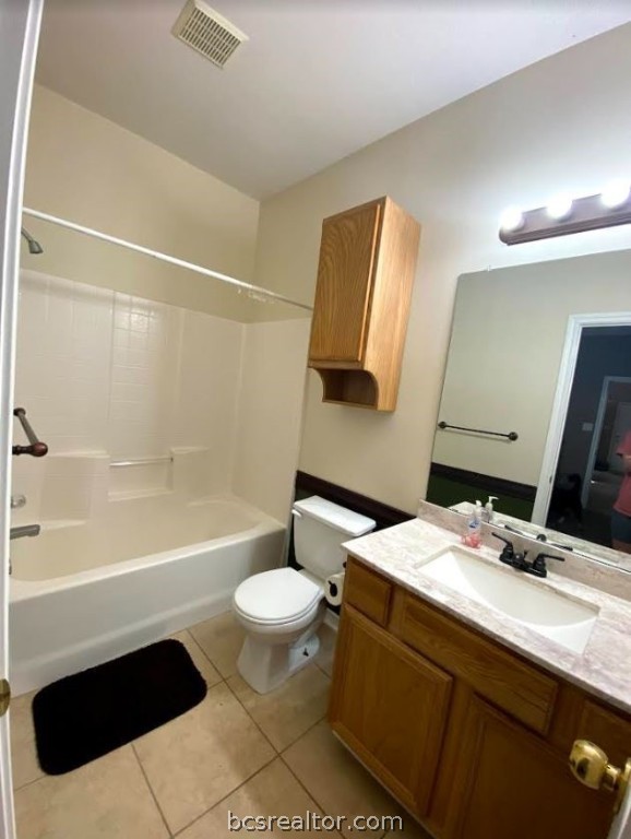 College Station, Texas 77840, United States, 3 Bedrooms Bedrooms, ,3 BathroomsBathrooms,Residential,Pending,50488