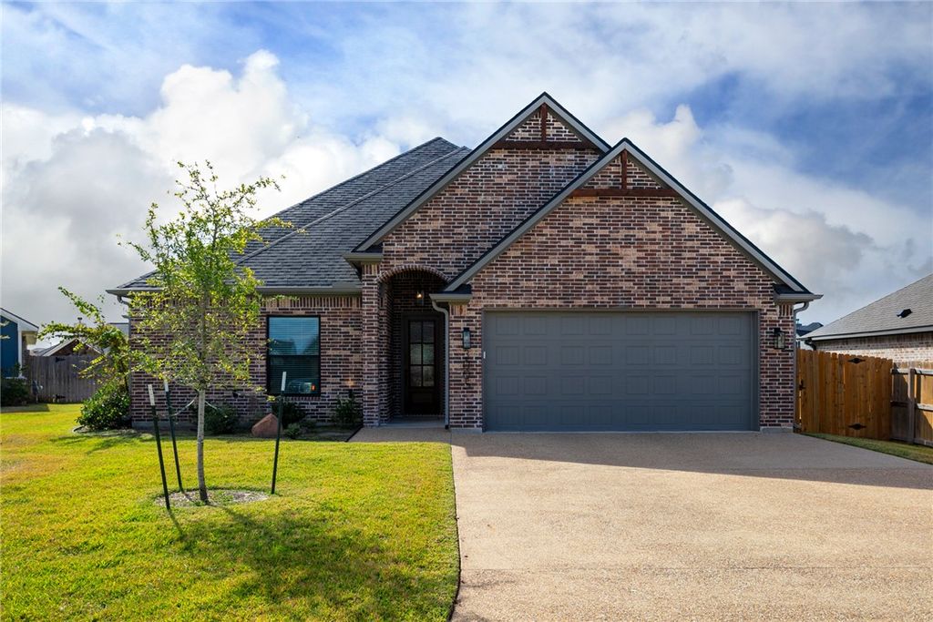 Photo of 3005 Alpha Court, Bryan, TX 77808 (MLS # 25011702)
