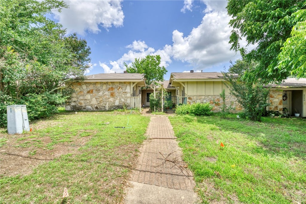 Photo of 2525 LONGMIRE DRIVE DR, College Station, TX 77845 (MLS # 26009084)