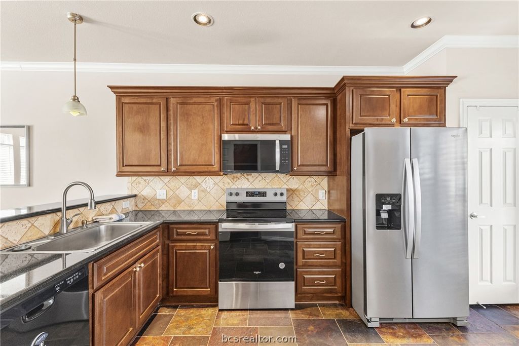 Photo of 305 Holleman Drive E #507, College Station, TX 77840 (MLS # 26001596)