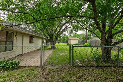 Tiny photo for 4507 Taft Court, Bryan, TX 77802 (MLS # 26005102)