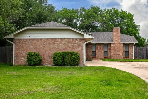 Photo of 4507 Taft Court, Bryan, TX 77802 (MLS # 26005102)