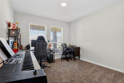 Tiny photo for 5235 Montague Loop, Bryan, TX 77807 (MLS # 26003427)