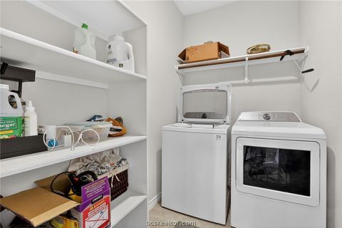 Tiny photo for 5235 Montague Loop, Bryan, TX 77807 (MLS # 26003427)