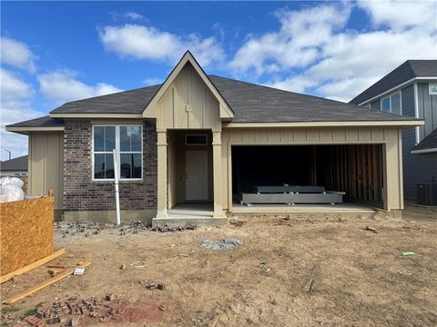 Photo of 2402 Rooke Road, Bryan, TX 77807 (MLS # 25012078)