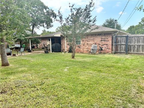 Tiny photo for 7804 Appomattox Drive, College Station, TX 77845 (MLS # 26006168)