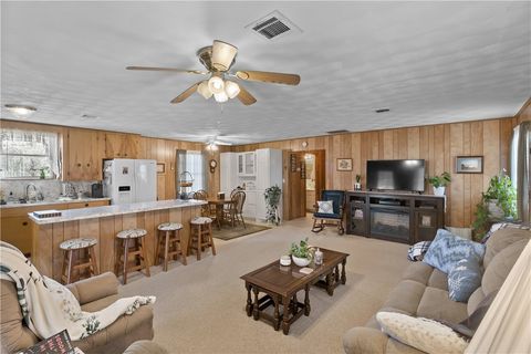 Tiny photo for 508 Lakeview Street, Somerville, TX 77879 (MLS # 26000814)