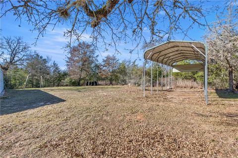 Tiny photo for 508 Lakeview Street, Somerville, TX 77879 (MLS # 26000814)