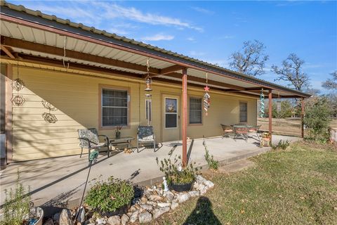 Tiny photo for 508 Lakeview Street, Somerville, TX 77879 (MLS # 26000814)